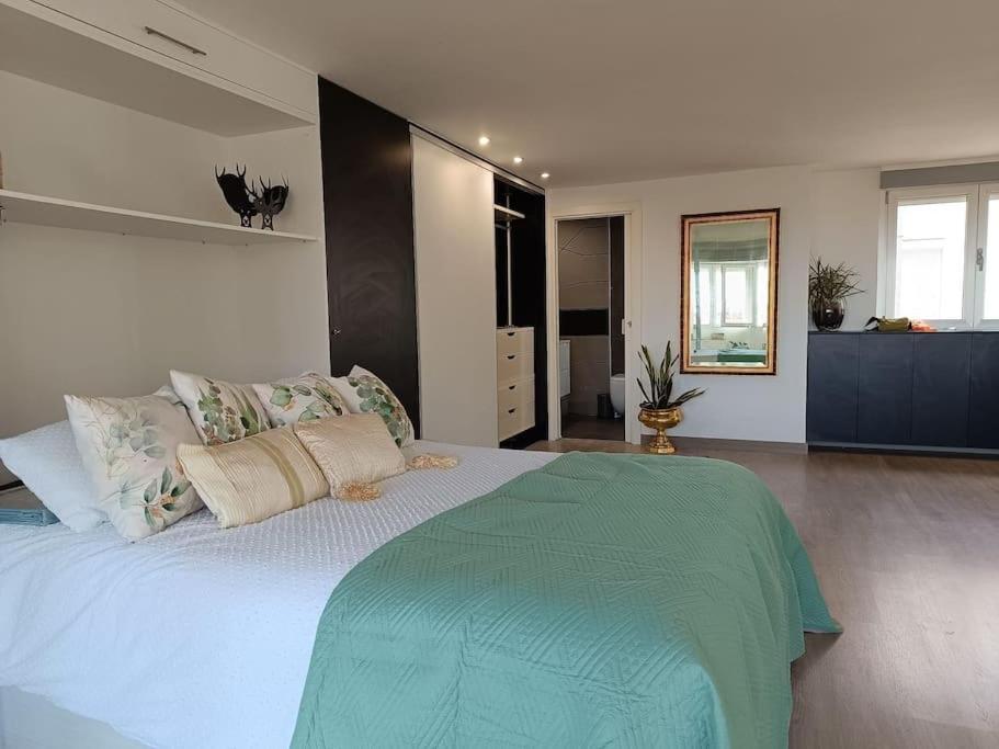 Spacious Studio By The University San Vicente Raspeig Ngoại thất bức ảnh